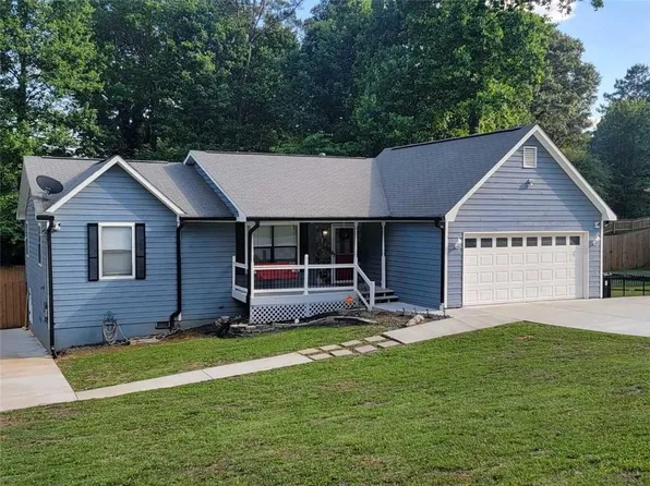 5104 Carole Pl SW, Stone Mountain, GA 30087