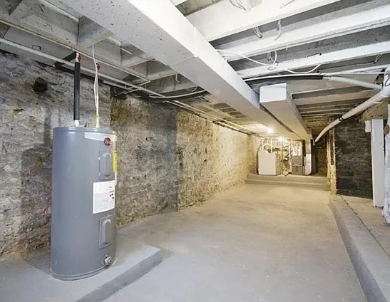 140 Home St — Photo 13