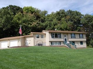 2104 Chapel Hill Dr, Youngstown, OH