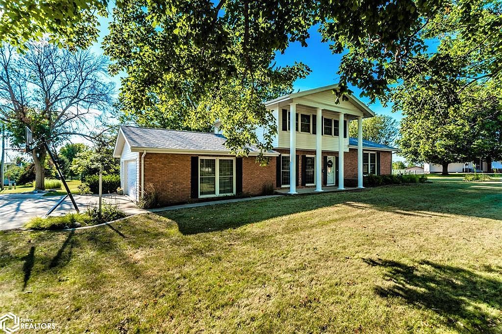 517 N Washington St, Conrad, IA 50621 Zillow