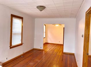 6370 Pleasantview St, Middle Village, NY 11379