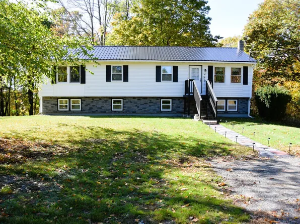 423 E River Road, Skowhegan, ME 04976