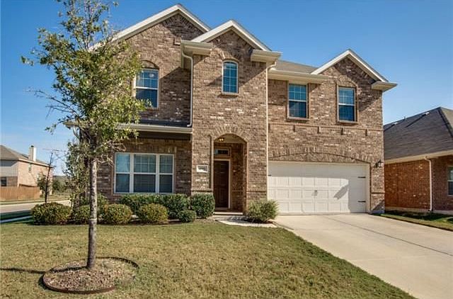 1st image of 4901 Hidden Pond Dr