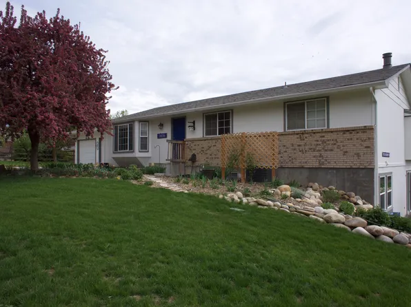 11036 N Runway Dr, Boise, ID 83714