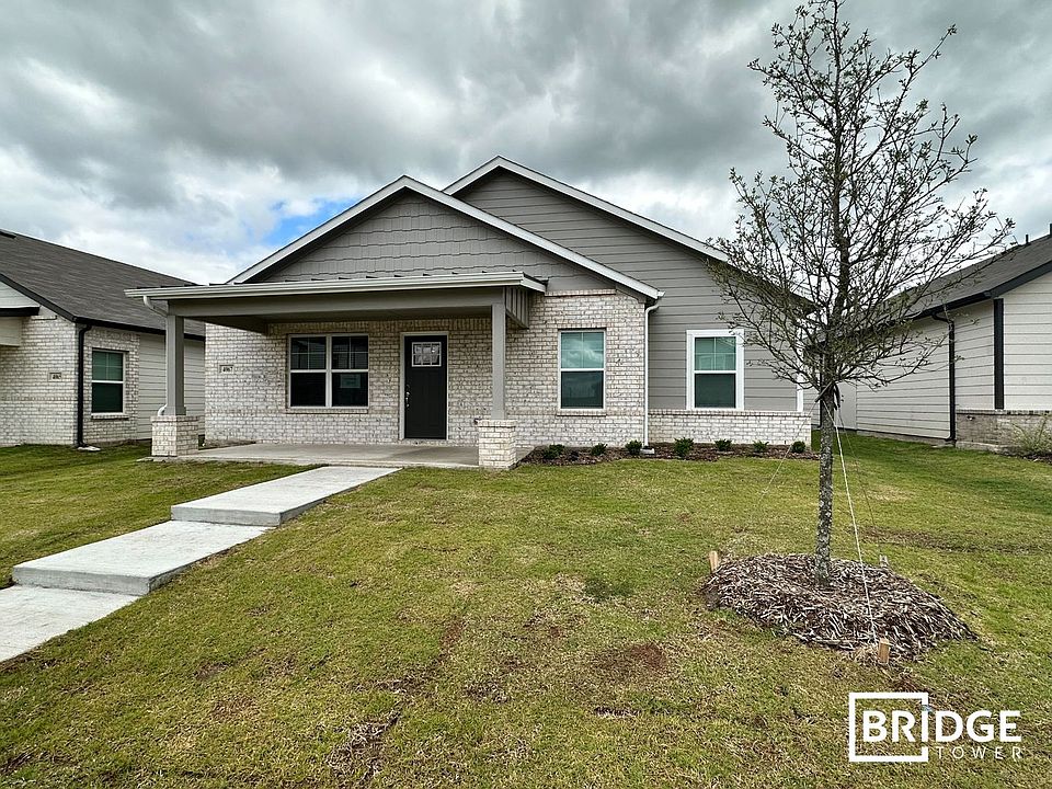 1st image of 4067 Dayton Dr