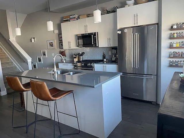 2347 Eliot St — Photo 7