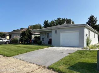 200 Port Royal Dr, Toms River, NJ