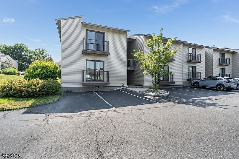 1302 Spruce Hills Dr, Glen Gardner, NJ 08826 Zillow