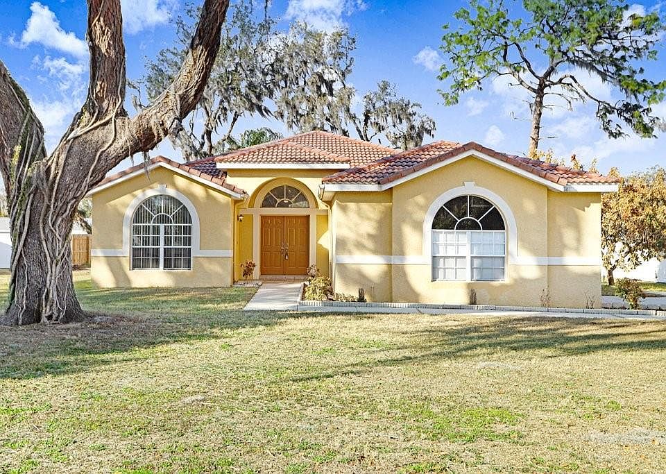 1st image of 2412 Durant Rd