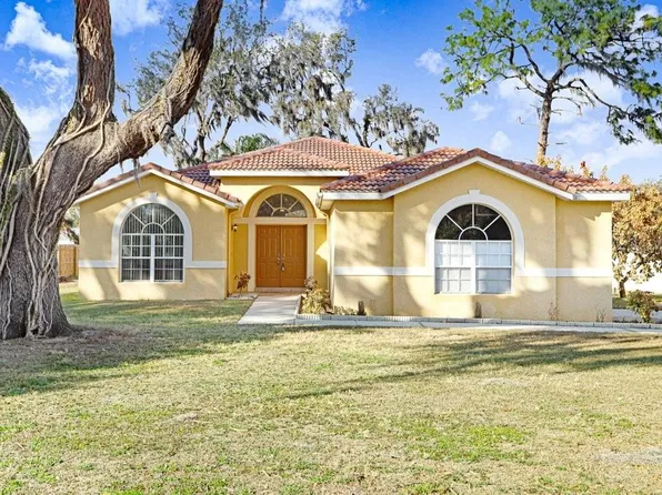 2412 Durant Rd, Valrico, FL 33596