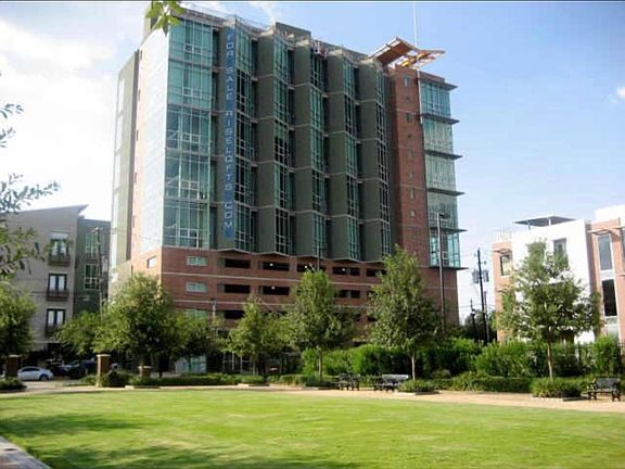 5th image of 2000 Bagby St APT 11423