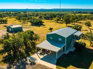 569 Funf Kinder Rd, Fredericksburg, TX 78624