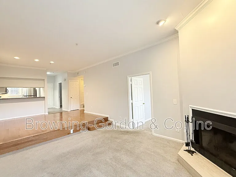 123 W End Pl — Photo 10