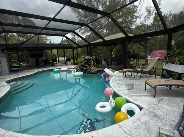 17995 31ST Road N, The Acreage, FL 33470