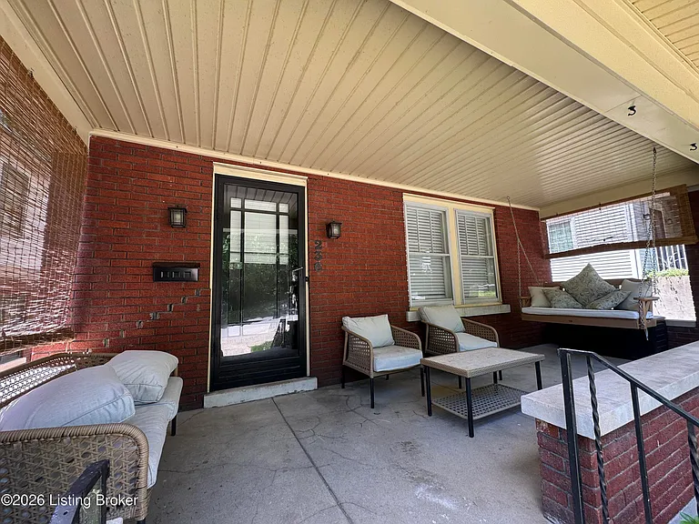 236 Kennedy Ave — Photo 3