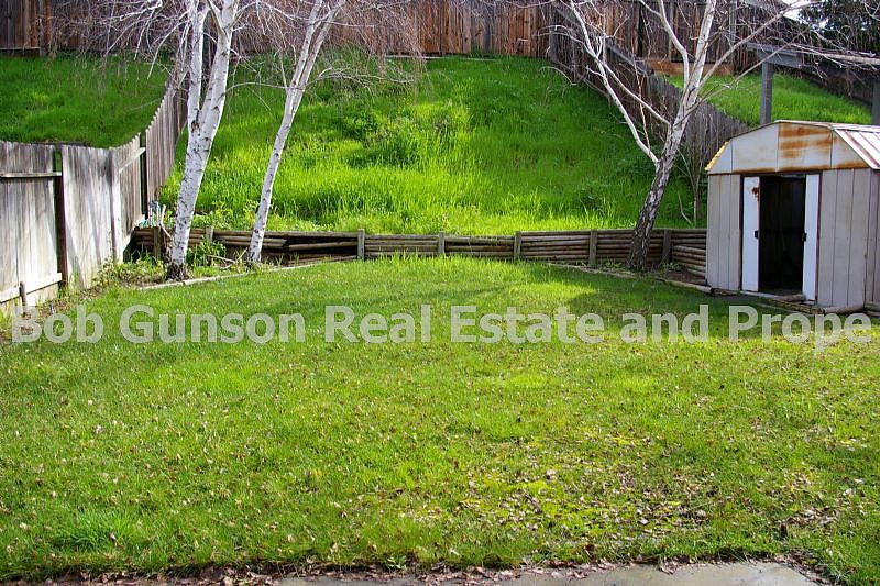 2nd image of 2870 Morro Dr