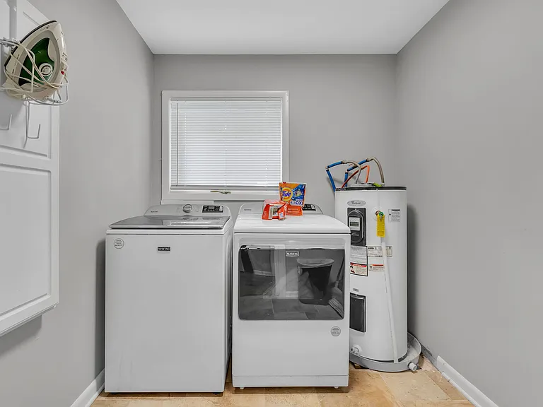 518 Twin Oak Dr — Photo 18