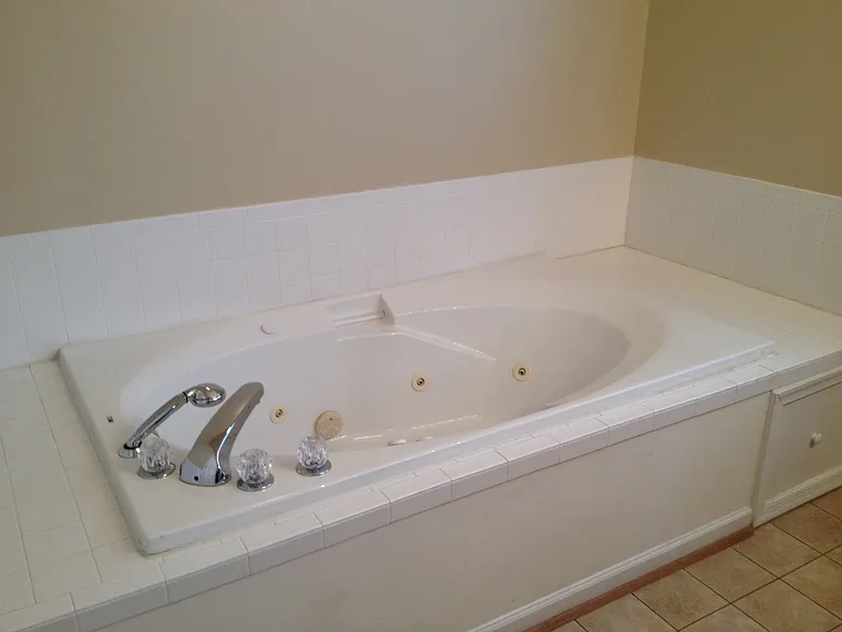 837 Brittlebank Dr — Photo 13