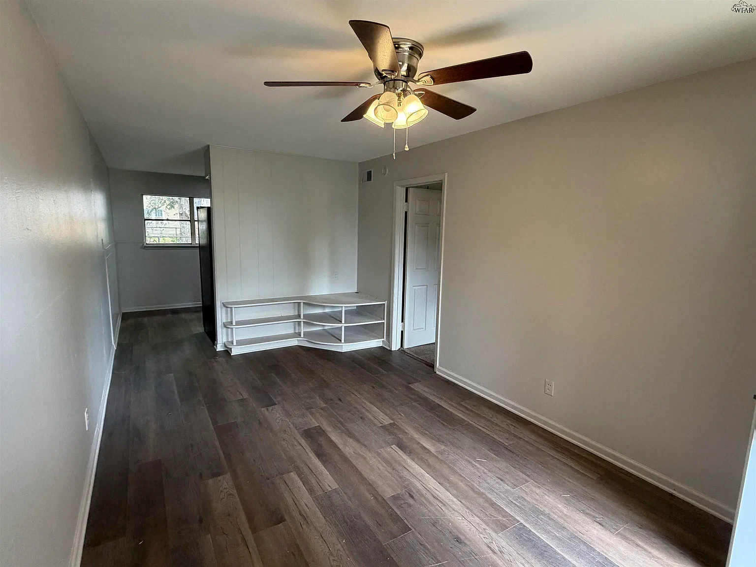 1 bed, 1.0 bath, 652 sqft, $800 — Photo 2