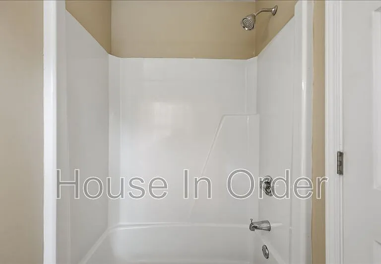 48 Ridgestone Cir — Photo 10