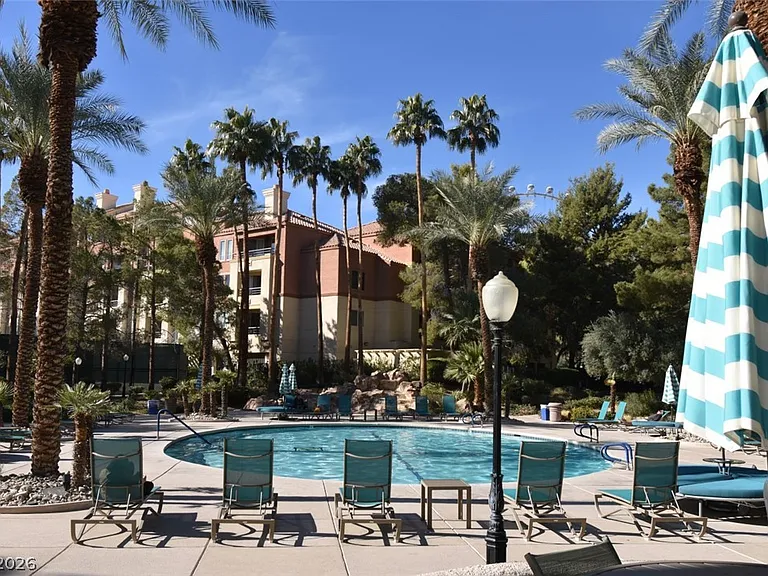 210 E Flamingo Rd #137 — Photo 2