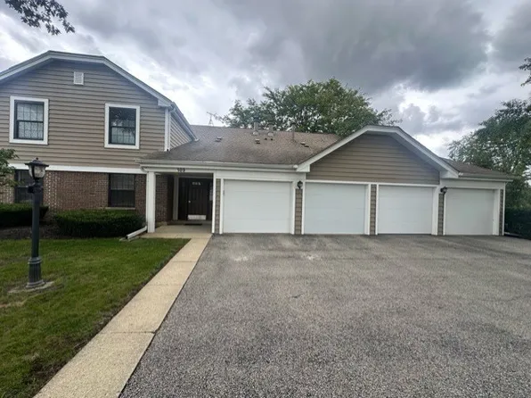 109 Sussex Cir Unit C1, Schaumburg, IL 60193