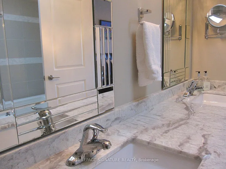 18B Algoma St — Photo 30