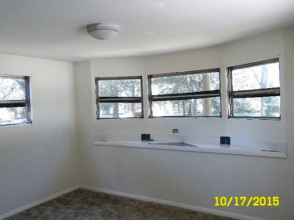 4th image of 2511 SE Giles Martin Ave