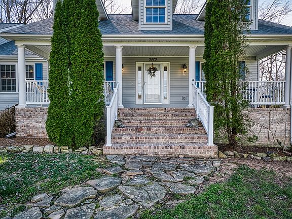 4th image of 3923 Olyvia Ct