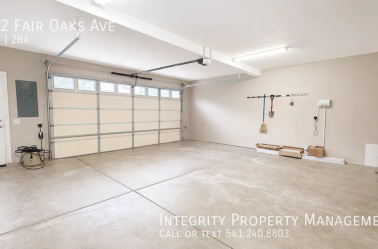 562 Fair Oaks Ave — Photo 22