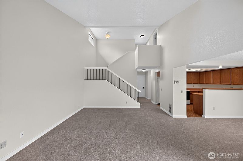 5th image of 25028 110th Avenue SE #C