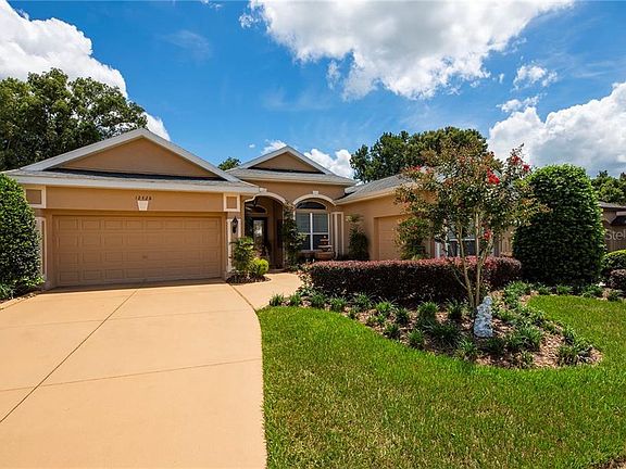 2nd image of 12428 Woodlands Cir