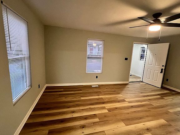 5th image of 108 Ervin St