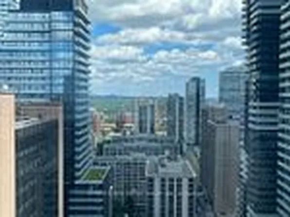 38 Grenville St, Toronto, ON