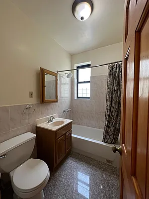 Rented by Yup Realty LLC | media 24