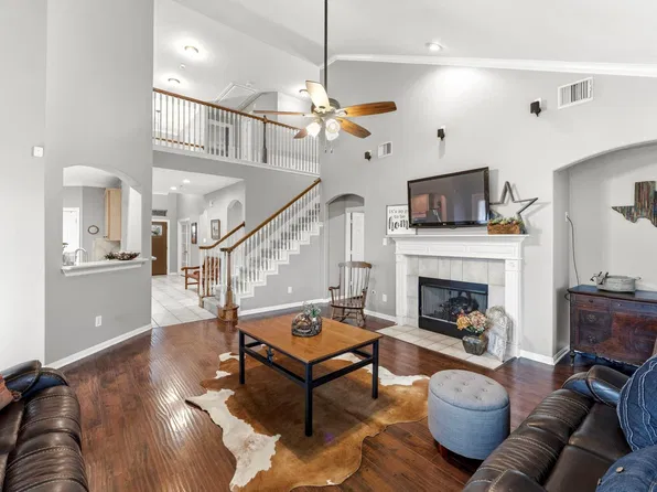 17439 Sweet Song Dr, Tomball, TX 77377