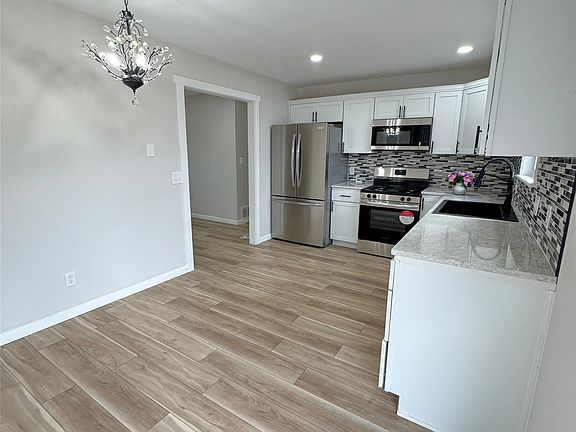 5th image of 1911 N 8th St