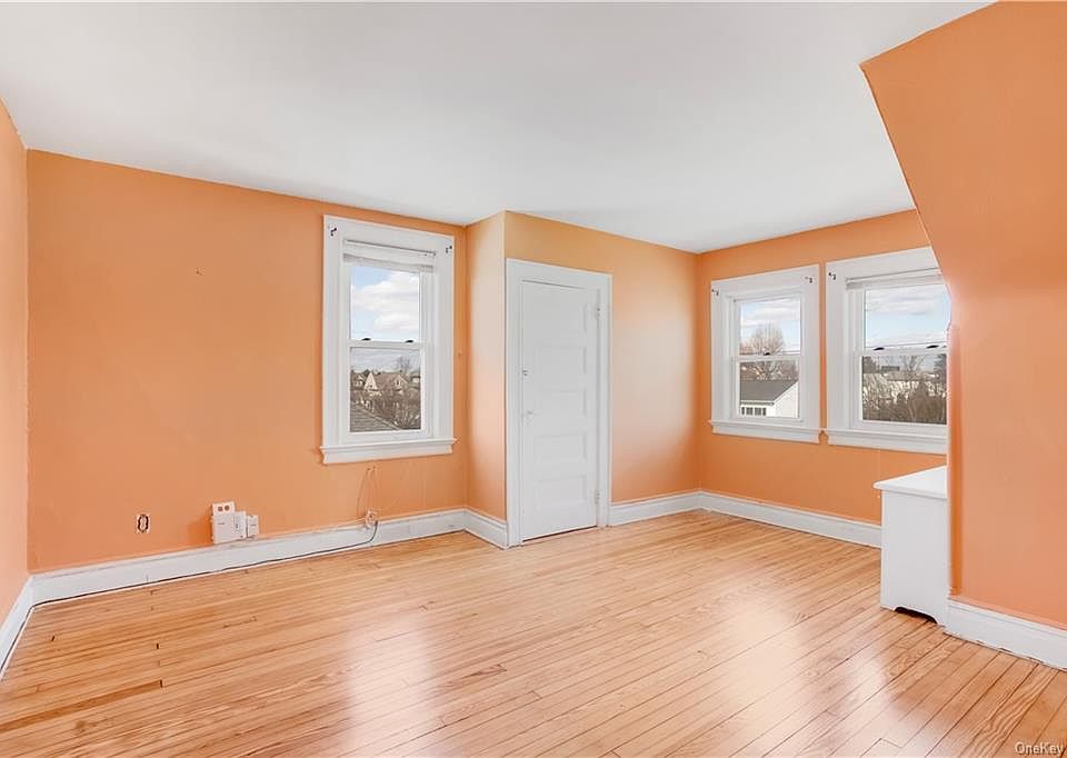 29 Neptune Ave, New Rochelle, NY 10805 Zillow