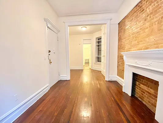 Rented by Oxford Property Group | media 3