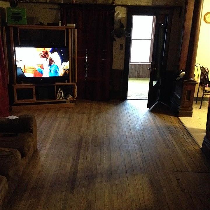 2nd image of 1129 Bertch Ave
