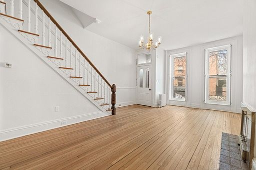 3rd image of 104 W 3rd St