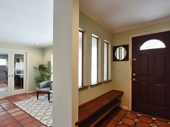 5th image of 3402 Aldwyche Dr