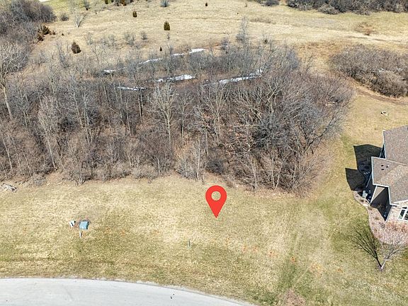 2nd image of Stonegate Dr #87