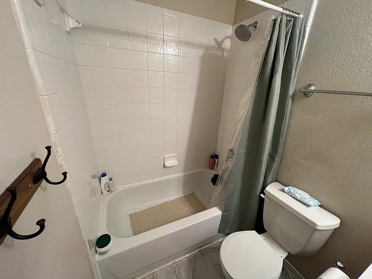 10215 Waterbury Dr — Photo 70
