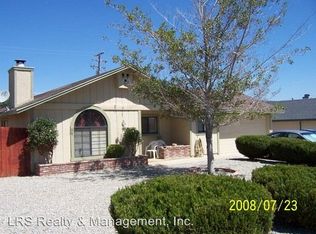 21441 Santa Barbara Dr, Tehachapi, CA 93561