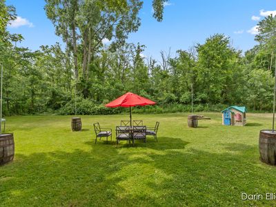 823 E Main St, Ionia, MI, 48846