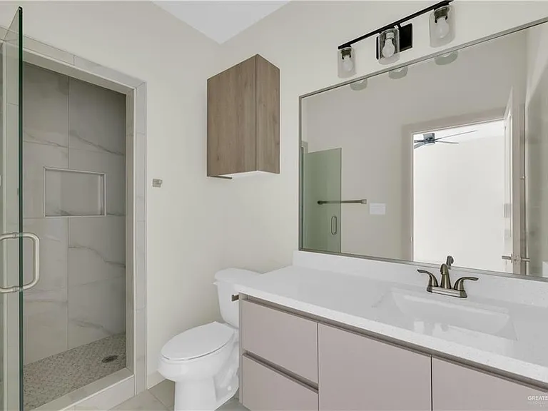 1906 W Violet Dr #3 — Photo 12
