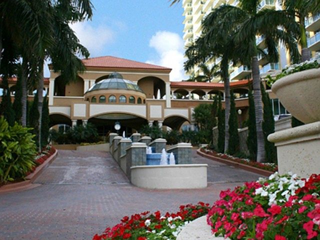 Entrance to your Luxury Apartment Home