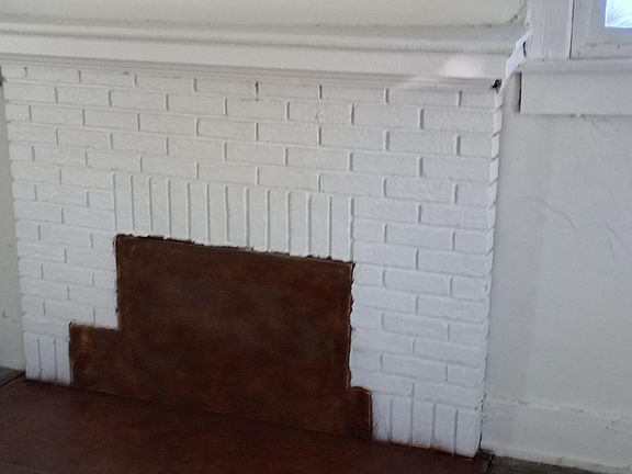Living Room Mantel