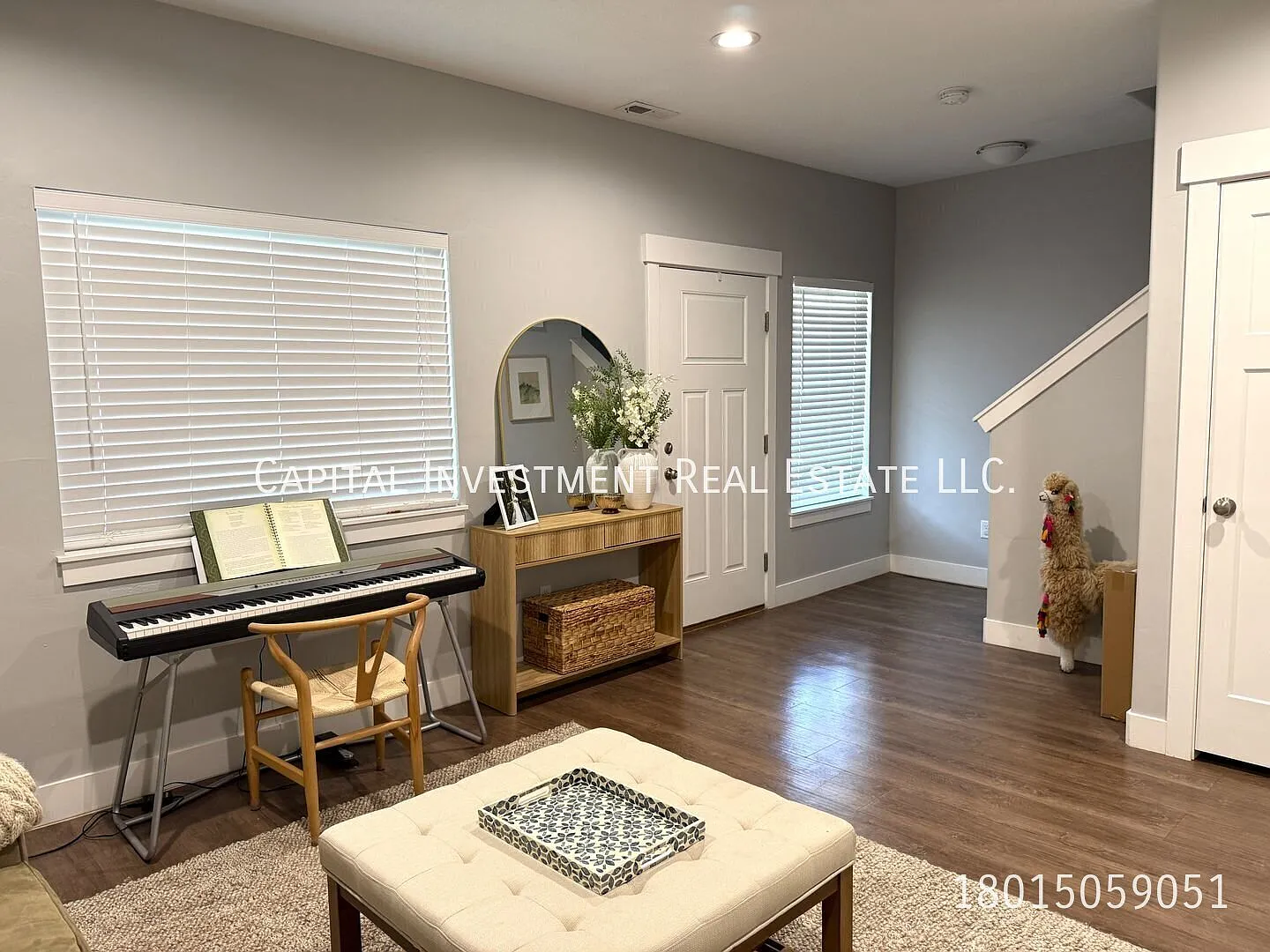 Beautiful townhome available now! — Photo 4